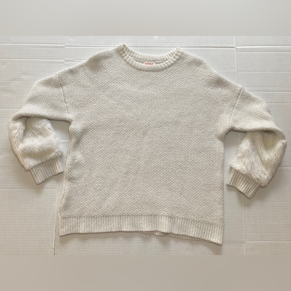 Cat & Jack Cream Kid’s XL Sweater